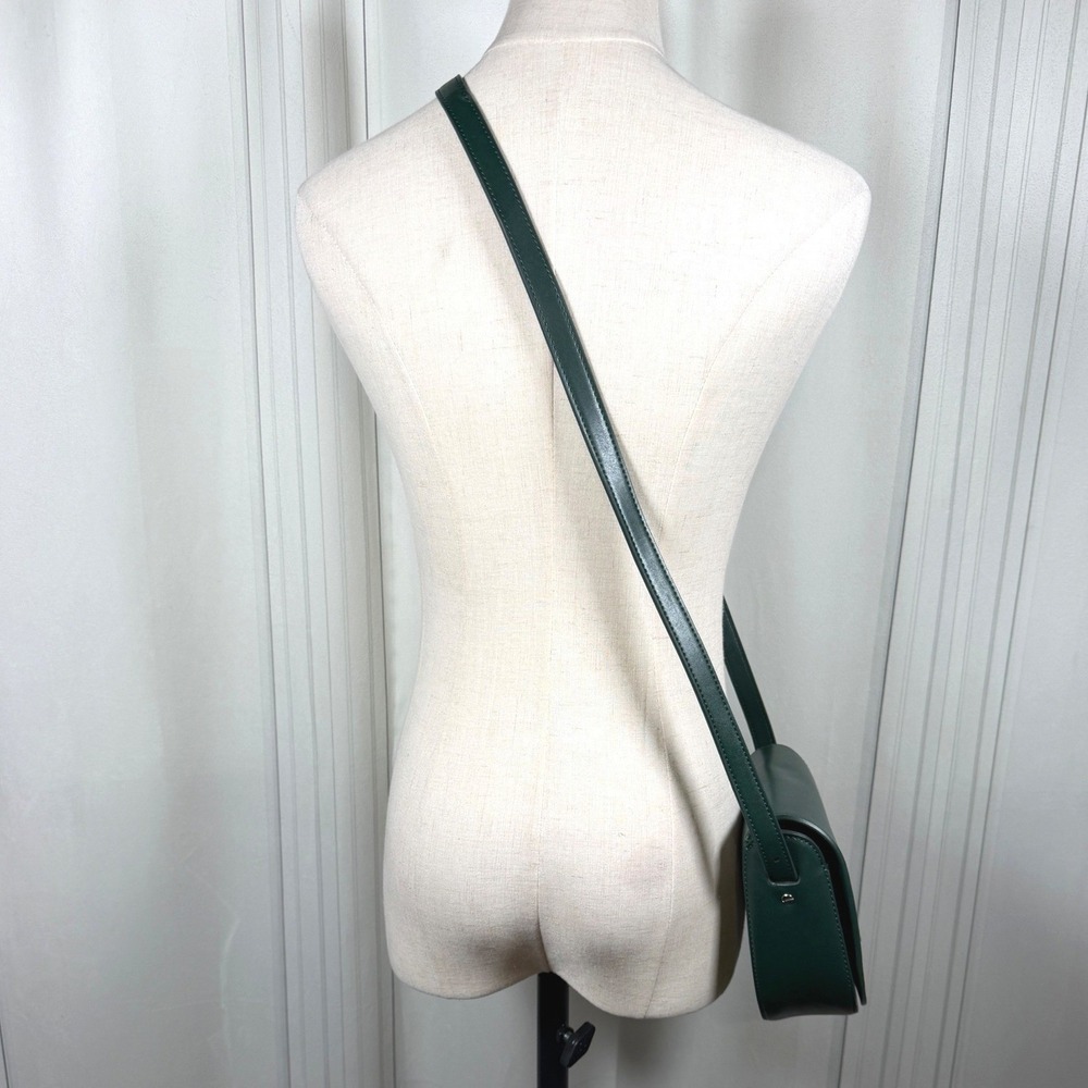 Urban Outfitters Forest Green Saddle Crossbody Bag Silver Turnlock Accent - Picture 9 of 16